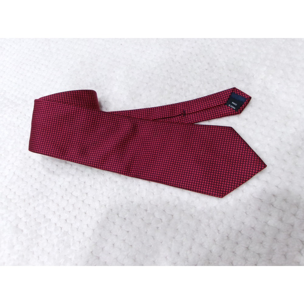 Nautica‎ Mens 3.5x59 Silk Necktie Red Navy Blue Geometric Micro Dot Pattern
